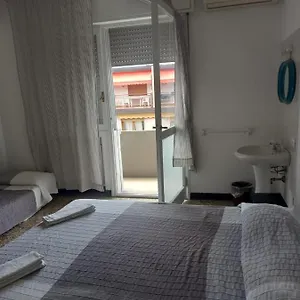 https://appartamento-paolina.hotelinveneto.com